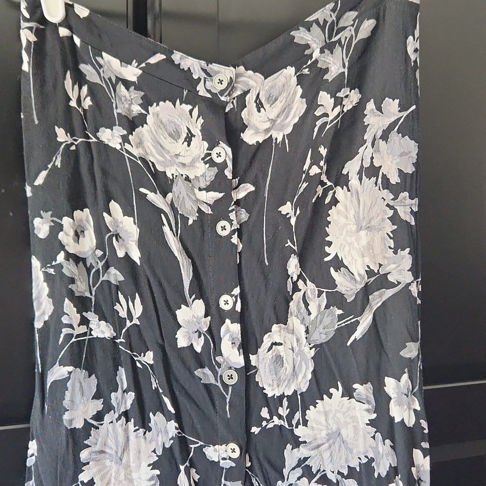 Wild Fable Black and White Floral Skirt - Picture 2 of 4